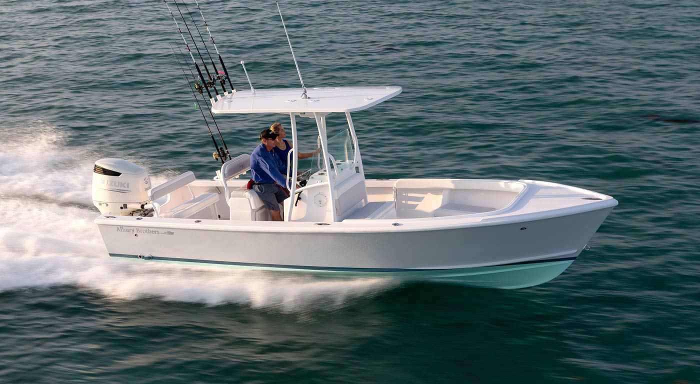 23 ft Center Console Boat - Forward Seating | Albury Brothers Boats